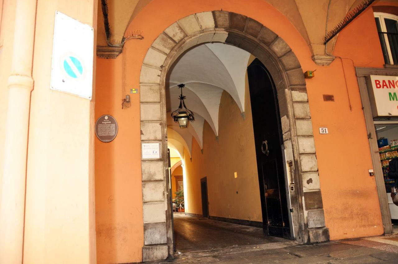 Andrea Luxury Apartments Strada Maggiore Studio 1 Bologna Bagian luar foto