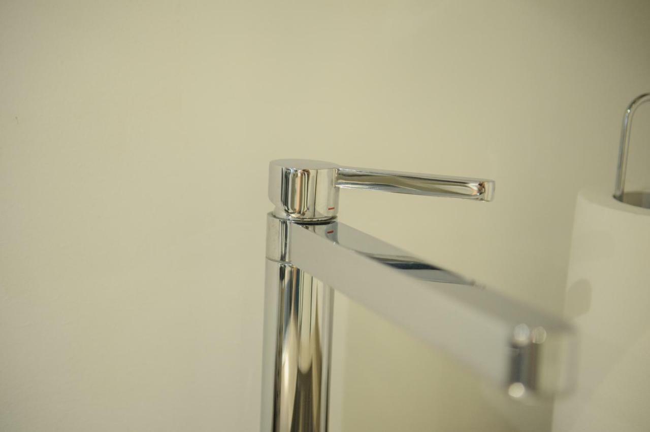 Andrea Luxury Apartments Strada Maggiore Studio 1 Bologna Bagian luar foto